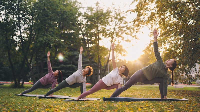Yoga im Park - Hamburg Lokstedt - YOGATHE